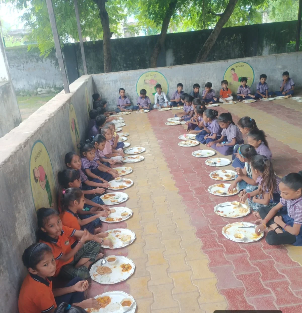 Another Shravan school visit photograph