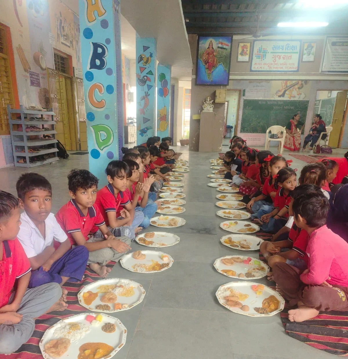 K3 Foundation school meal initiative photograph